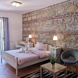 florencia-vendeghaz.egerhotels.net/